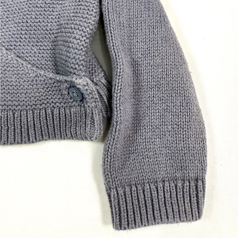 GAP Baby Knit Cardigan Size 12-18 Months Cozy Minimal‎ Classic